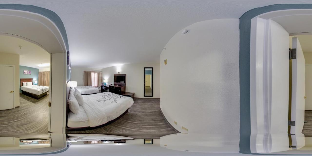 פולי Sleep Inn & Suites מראה חיצוני תמונה